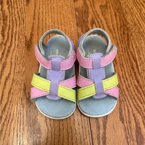See Kai Run Sandals Girls Size 5 pastel colors